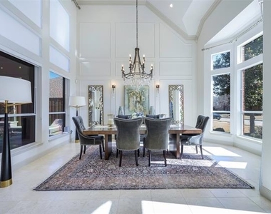 5913 Hempstead Drive - Photo Thumbnail 4
