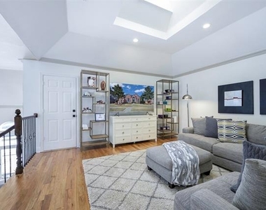 5913 Hempstead Drive - Photo Thumbnail 21