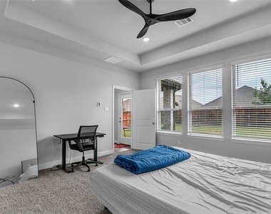 3708 Jan Camille Court - Photo Thumbnail 18