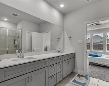3708 Jan Camille Court - Photo Thumbnail 25