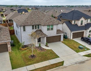 3708 Jan Camille Court - Photo Thumbnail 2