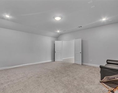 3708 Jan Camille Court - Photo Thumbnail 35