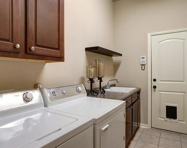 2440 Deerwood Drive - Photo Thumbnail 27