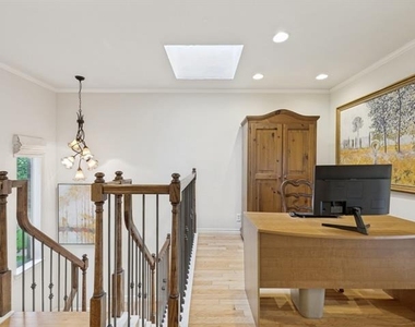 7617 Riverbrook Drive - Photo Thumbnail 13