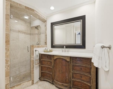 7617 Riverbrook Drive - Photo Thumbnail 19
