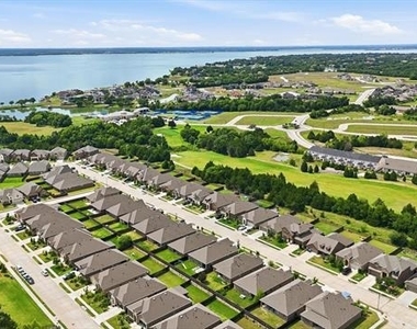 3949 Sidney Lane - Photo Thumbnail 30