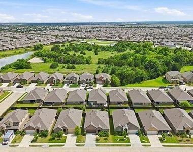 3949 Sidney Lane - Photo Thumbnail 36