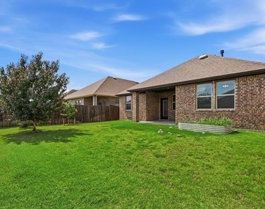 3949 Sidney Lane - Photo Thumbnail 29