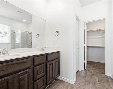 3949 Sidney Lane - Photo Thumbnail 16