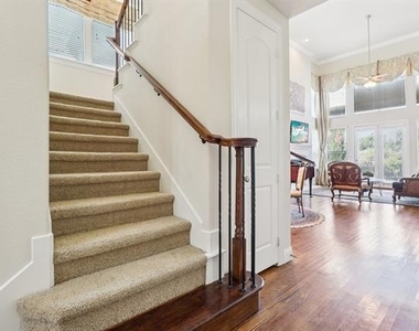 8316 Lindsay Gardens - Photo Thumbnail 17