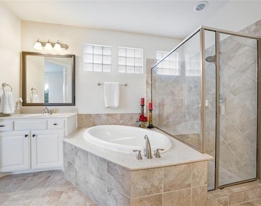 8316 Lindsay Gardens - Photo Thumbnail 15