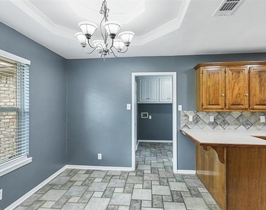 508 Castlegate Street - Photo Thumbnail 7