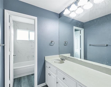 508 Castlegate Street - Photo Thumbnail 18