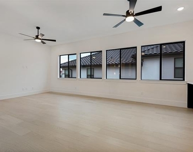 11870 Cherrydale Drive - Photo Thumbnail 22