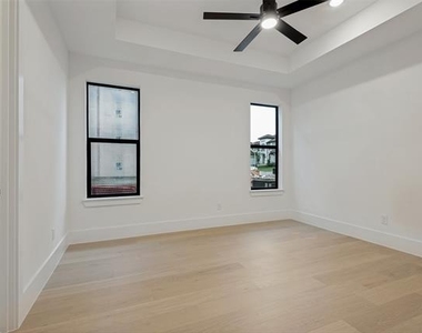 11870 Cherrydale Drive - Photo Thumbnail 16