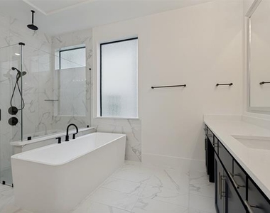 11870 Cherrydale Drive - Photo Thumbnail 21