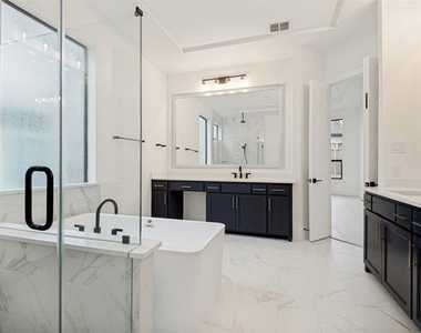 11870 Cherrydale Drive - Photo Thumbnail 14
