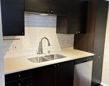 5201 Curzon Avenue - Photo Thumbnail 2