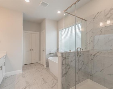 232 Gardenia Drive - Photo Thumbnail 25