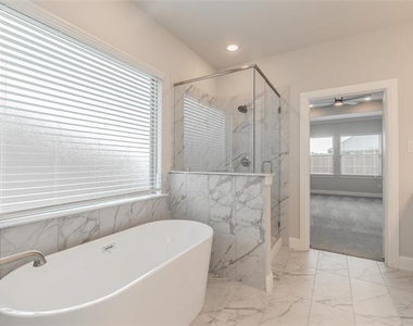 232 Gardenia Drive - Photo Thumbnail 24