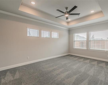 232 Gardenia Drive - Photo Thumbnail 16