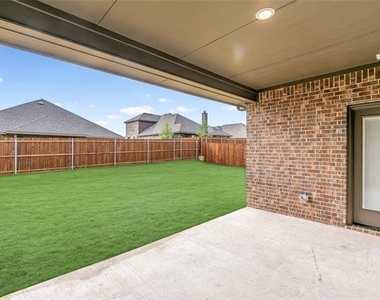 232 Gardenia Drive - Photo Thumbnail 33