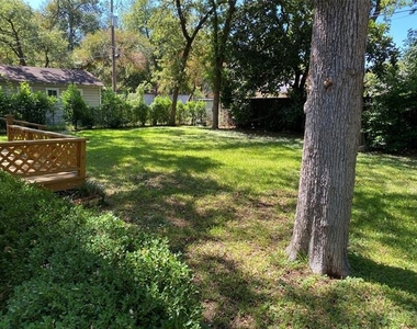 623 Club Oak Drive - Photo Thumbnail 19