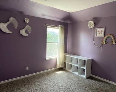 613 Cypress Hill Drive - Photo Thumbnail 12