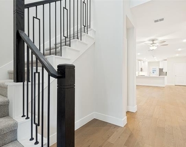11587 Pinto Street - Photo Thumbnail 2