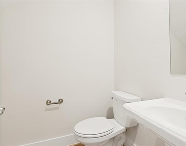 11587 Pinto Street - Photo Thumbnail 19