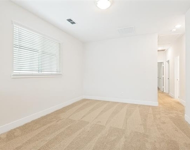 11587 Pinto Street - Photo Thumbnail 17