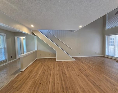 3105 Copper Creek Drive - Photo Thumbnail 3