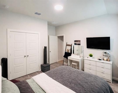 3810 Murvaul Drive - Photo Thumbnail 9