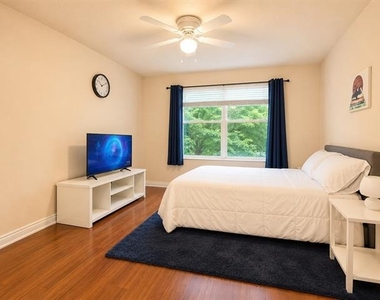 9929 Dryden Lane - Photo Thumbnail 13