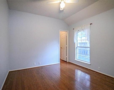 10613 Brandenberg Drive - Photo Thumbnail 10