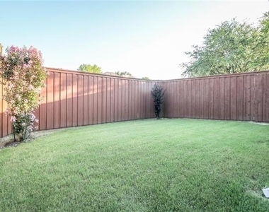 10613 Brandenberg Drive - Photo Thumbnail 19