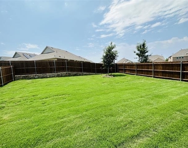 8112 Green Heron Drive - Photo Thumbnail 15