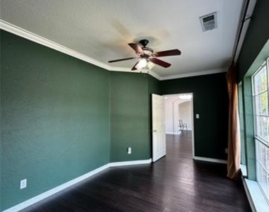 1519 Snow Trail - Photo Thumbnail 11