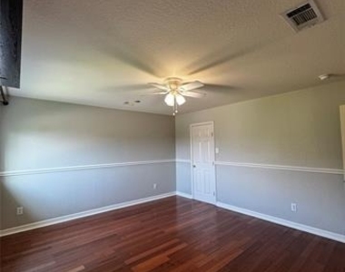 1519 Snow Trail - Photo Thumbnail 15