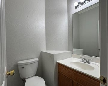 1519 Snow Trail - Photo Thumbnail 13