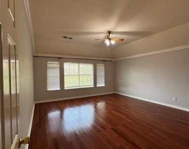 1519 Snow Trail - Photo Thumbnail 22