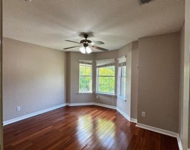 1519 Snow Trail - Photo Thumbnail 18