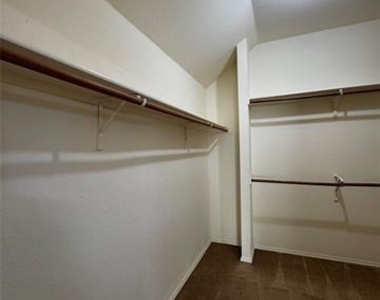 1519 Snow Trail - Photo Thumbnail 26