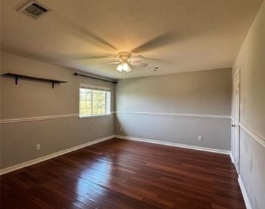1519 Snow Trail - Photo Thumbnail 14