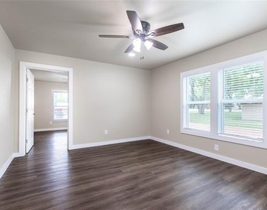 114 Owens Lane - Photo Thumbnail 13