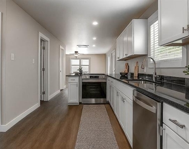 114 Owens Lane - Photo Thumbnail 2