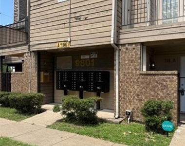 9801 Walnut Street - Photo Thumbnail 25