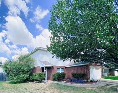 129 Centennial Place - Photo Thumbnail 1
