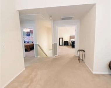129 Centennial Place - Photo Thumbnail 10