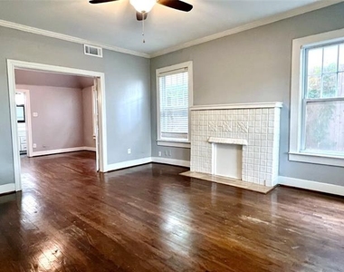 5325 Reiger Avenue - Photo Thumbnail 1